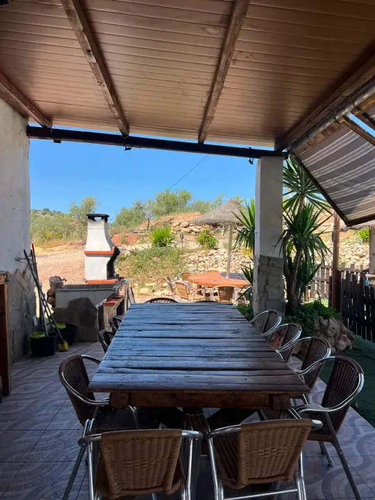 Exterior de El Asiento Los Gemelos, casa rural en Pruna