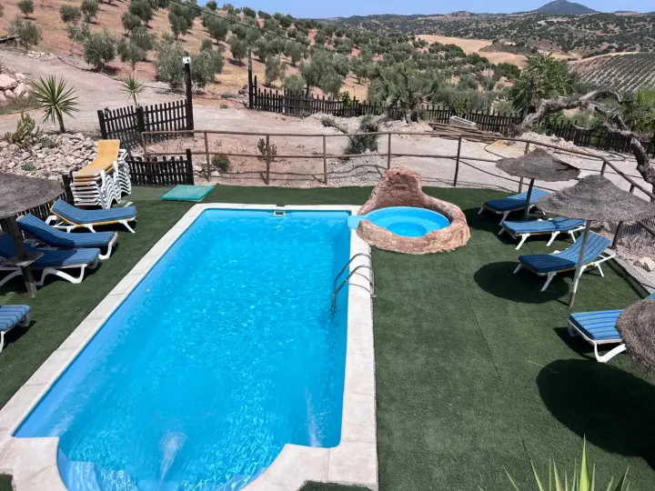 Exterior de El Asiento Los Gemelos, casa rural en Pruna