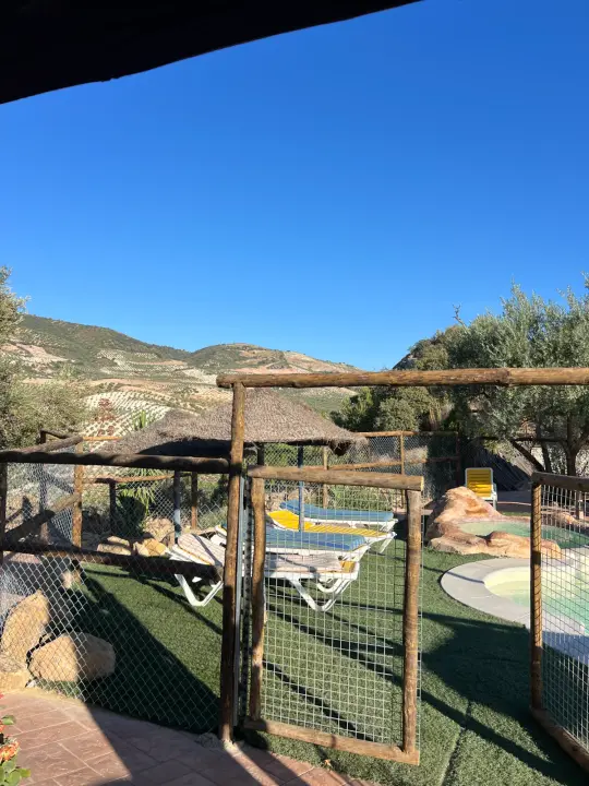 Exterior de El Mirador de la Sierra, casa rural en Pruna